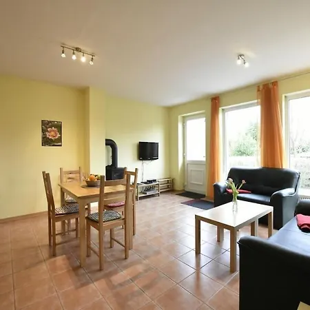 With 1 Bedroom Zierow