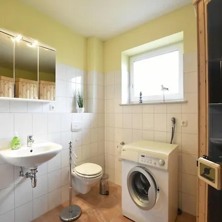 With 1 Bedroom * Zierow
